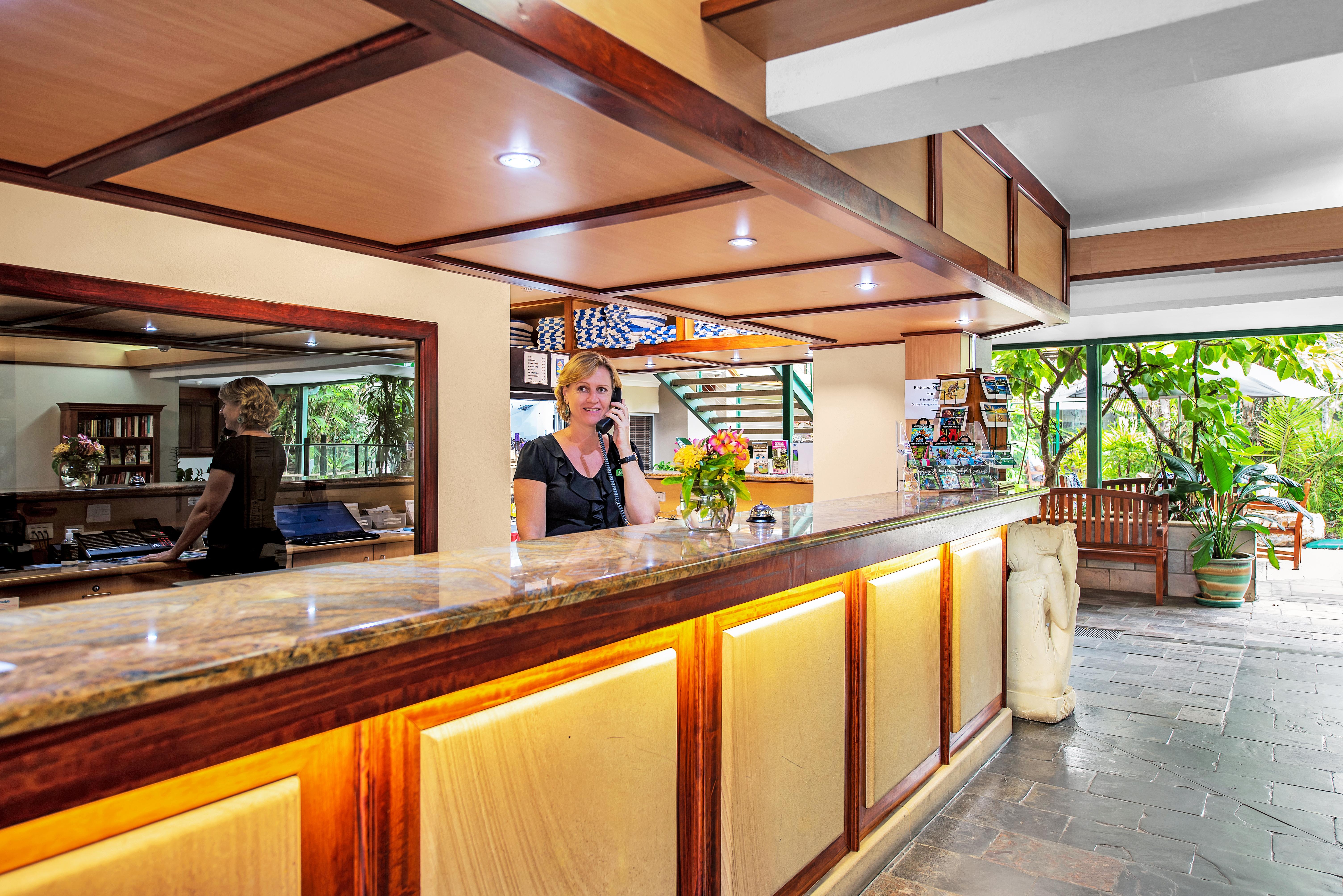 เบย์วิลเลจทรอปิคัลรีทรีท&อพาร์ทเมนท์ส Aparthotel แคนส์ ภายนอก รูปภาพ
